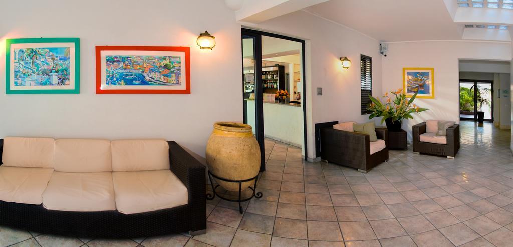 Residence Sant'Anna Pietra Ligure Bagian luar foto