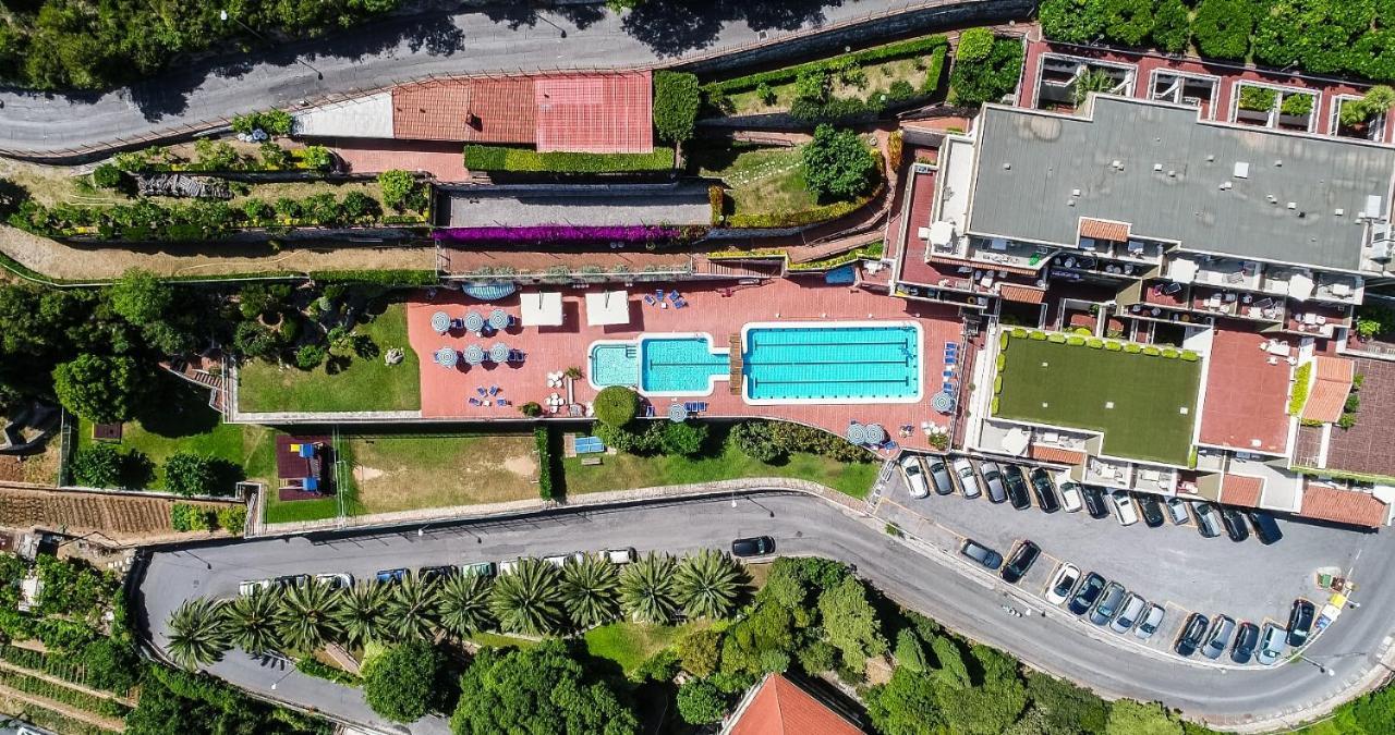 Residence Sant'Anna Pietra Ligure Bagian luar foto